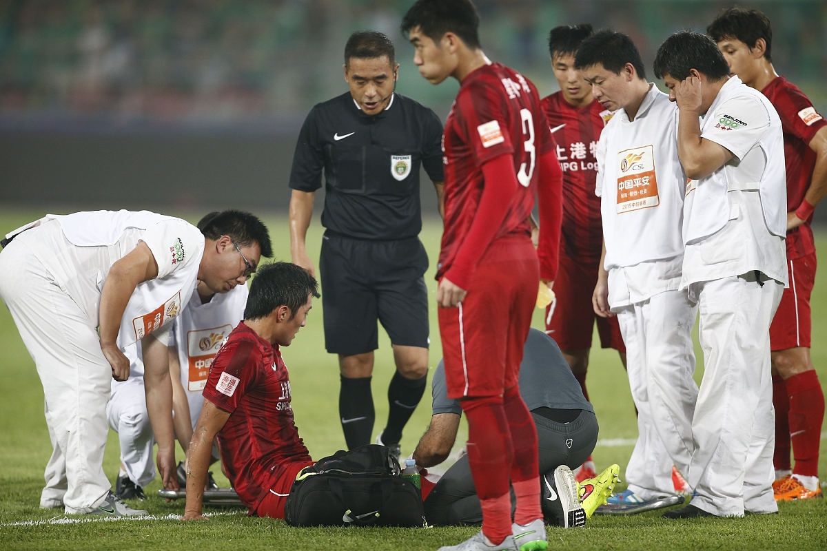 球队遭遇对手围堵，主力球员单核难胜