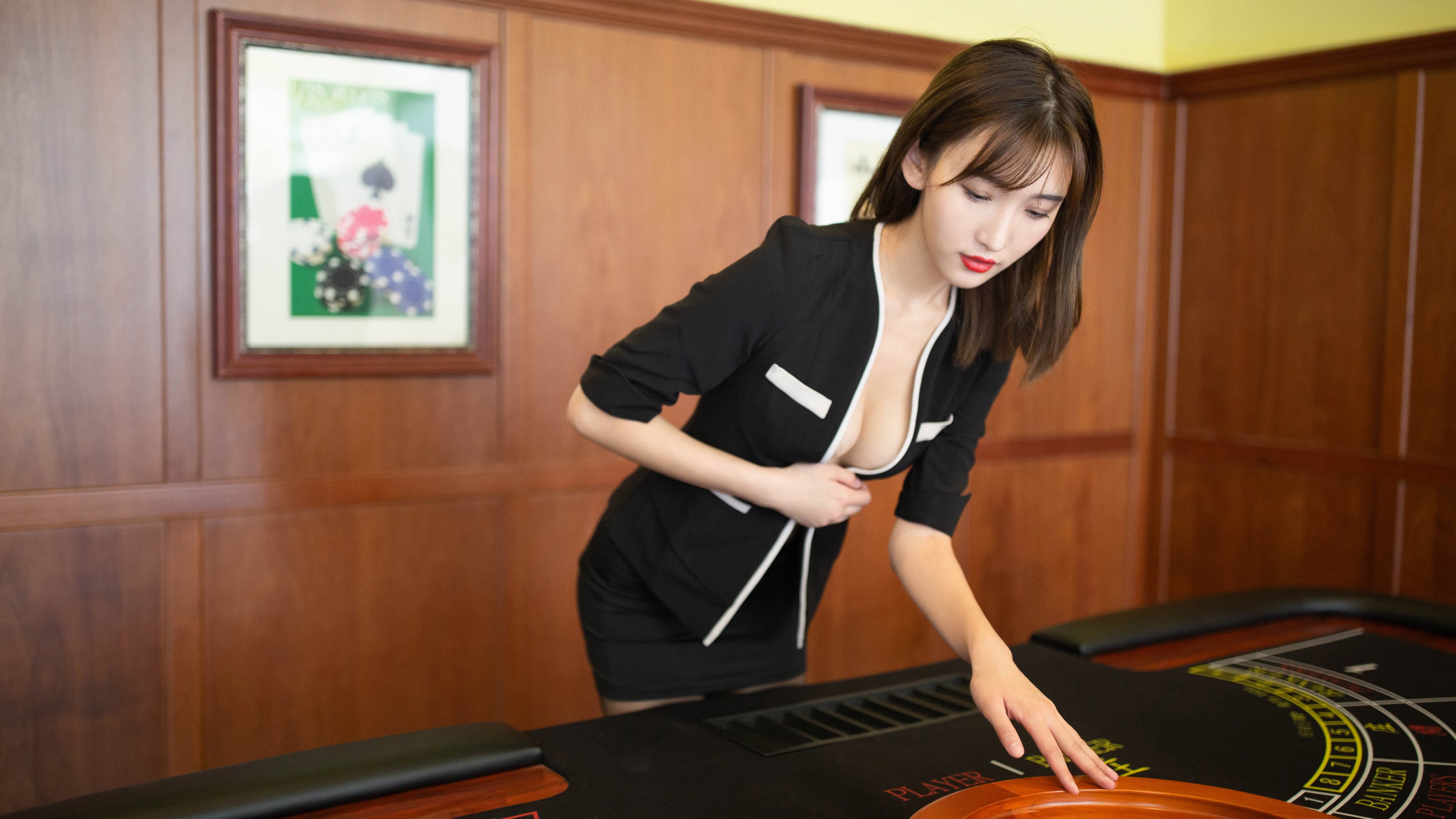 从尼斯到智利，皮克的战术革命如何重塑现代足球防线